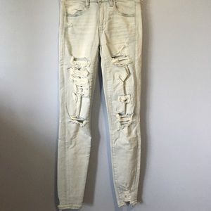 AE light jeans ripped